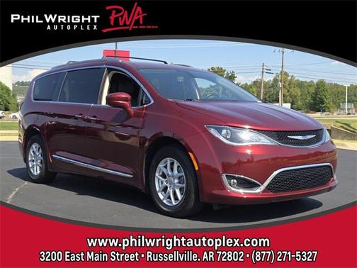 2020 Chrysler Pacifica Touring L