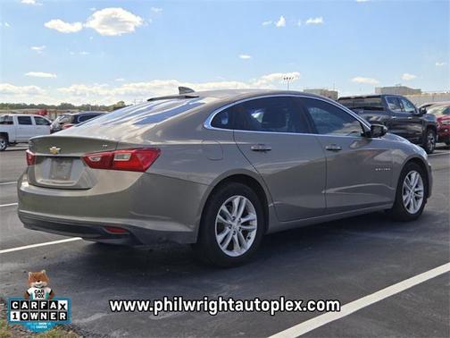 2017 Chevrolet Malibu 1LT