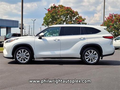 2023 Toyota Highlander Limited