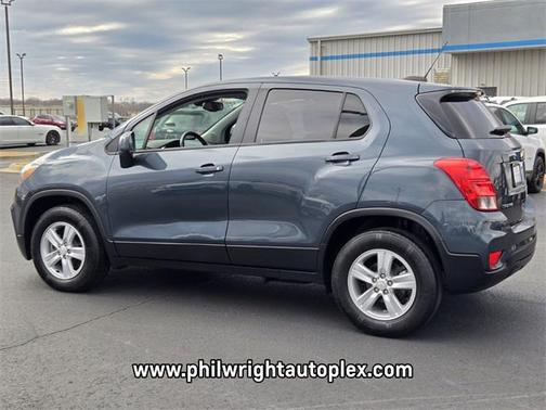 2022 Chevrolet Trax LS