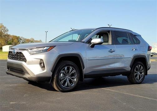 2024 Toyota RAV4 Hybrid XLE Premium
