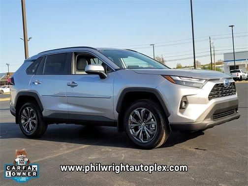 2024 Toyota RAV4 Hybrid XLE Premium