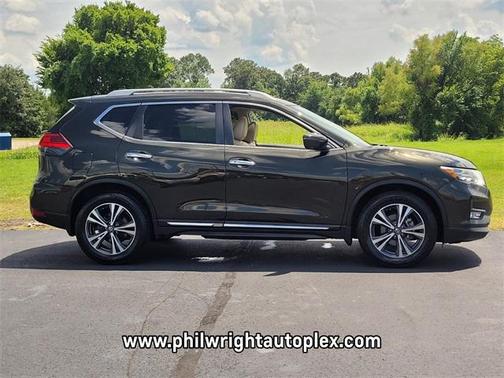 2017 Nissan Rogue SL