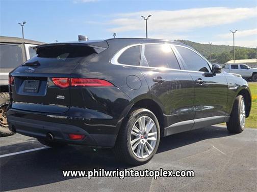 2018 Jaguar F-PACE 35t Prestige