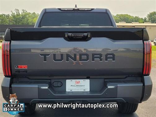 2025 Toyota Tundra Platinum