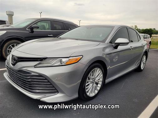 2018 Toyota Camry XLE