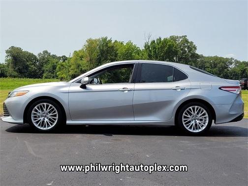 2018 Toyota Camry XLE
