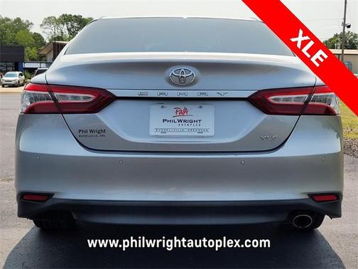 2018 Toyota Camry XLE