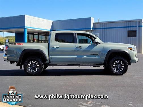 2022 Toyota Tacoma V6