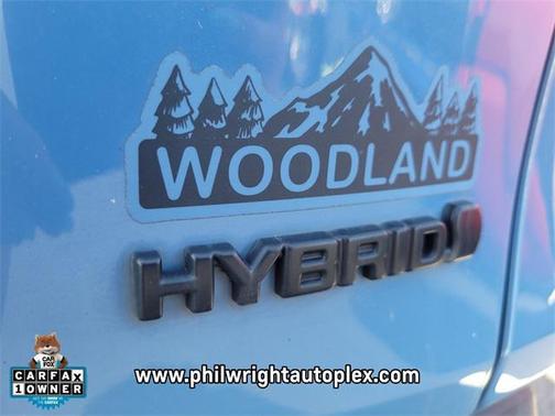 2023 Toyota RAV4 Hybrid Woodland Edition