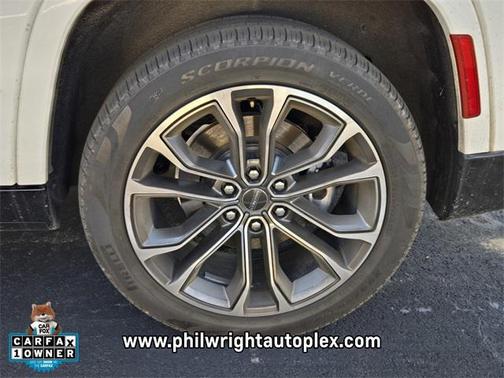 2023 Jeep Grand Wagoneer Series III 4x4