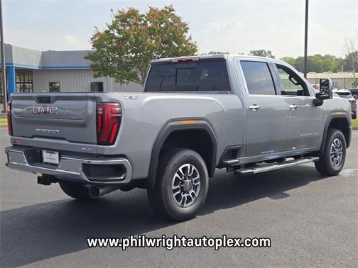 2025 GMC Sierra 2500 SLT