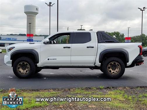 2025 Toyota Tacoma Hybrid Trailhunter