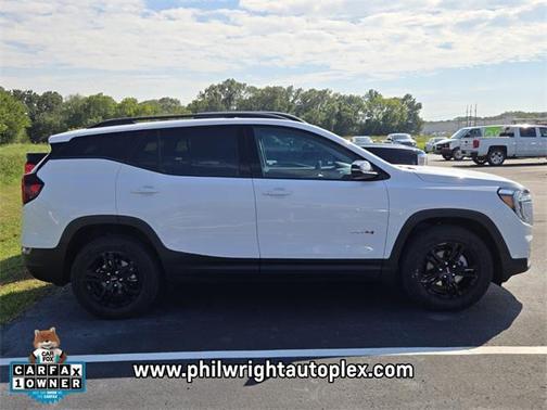 2023 GMC Terrain AWD AT4