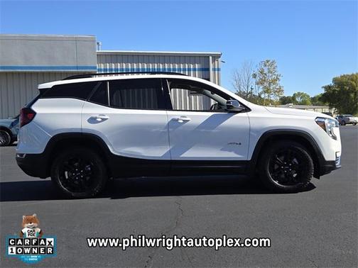 2023 GMC Terrain AWD AT4