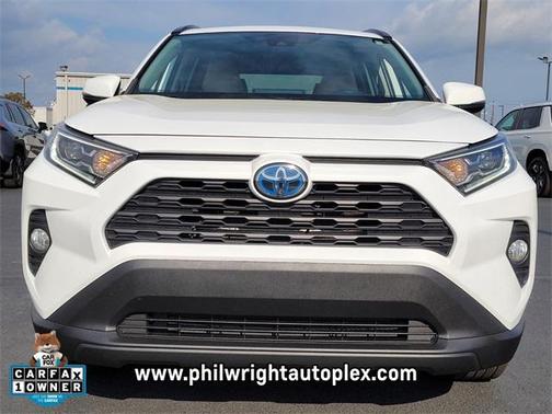 2021 Toyota RAV4 Hybrid XLE
