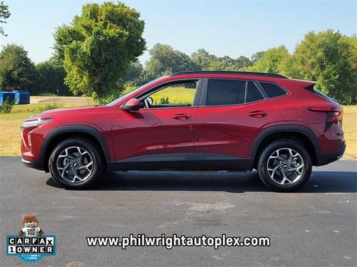 2025 Chevrolet Trax LT