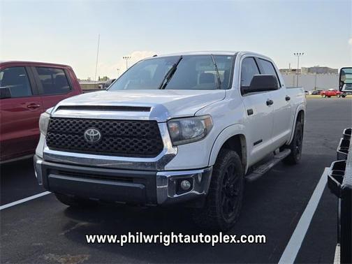 2018 Toyota Tundra SR5