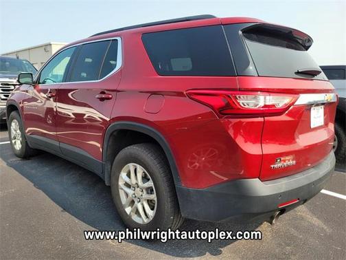 2020 Chevrolet Traverse LT Cloth