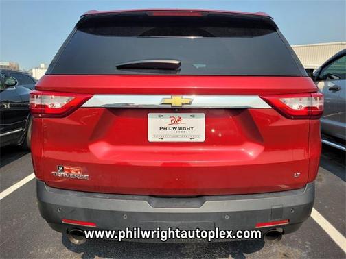 2020 Chevrolet Traverse LT Cloth