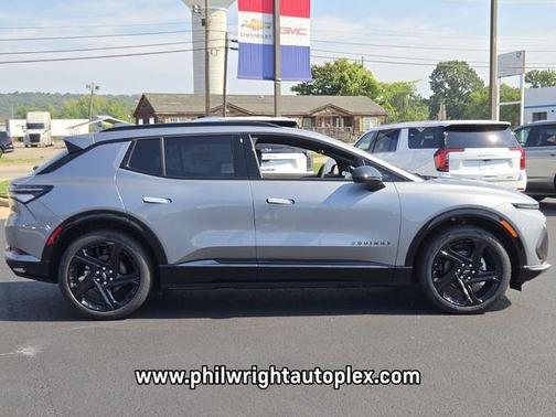 2025 Chevrolet Equinox EV RS