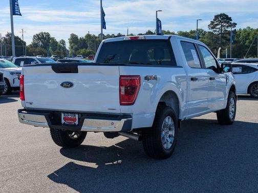 OXFORD WHITE 2023 Ford F-150 XLT