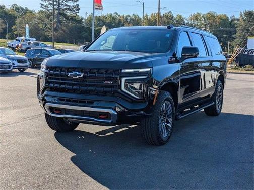 2025 Chevrolet Suburban 4WD Z71