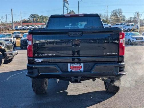 2026 Chevrolet Silverado 2500 Custom