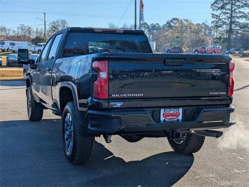 2026 Chevrolet Silverado 2500 Custom