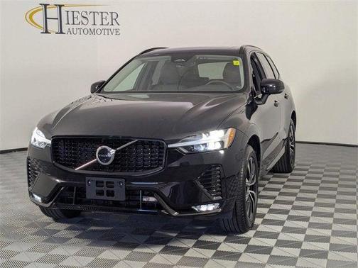 2025 Volvo XC60 B5 Plus