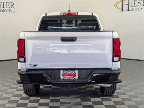 2025 Chevrolet Colorado WT