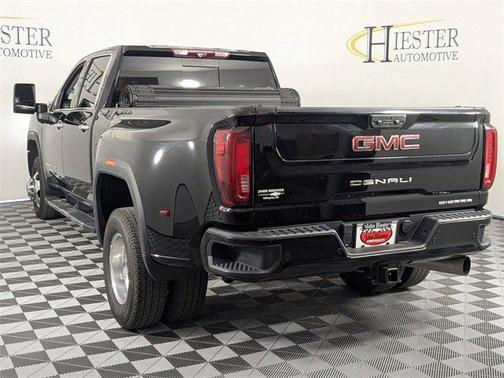 2023 GMC Sierra 3500 Denali