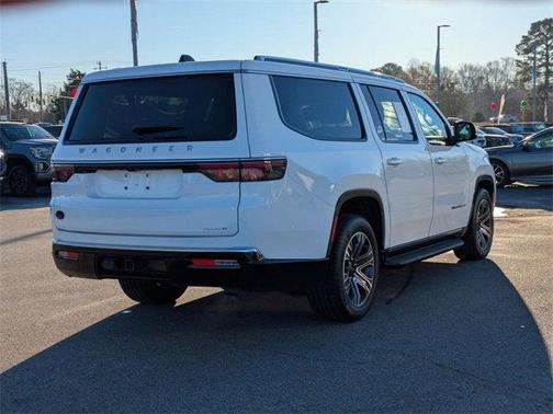 2024 Jeep Wagoneer L Series II 4x4