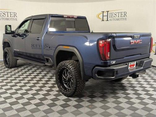 2022 GMC Sierra 2500 AT4