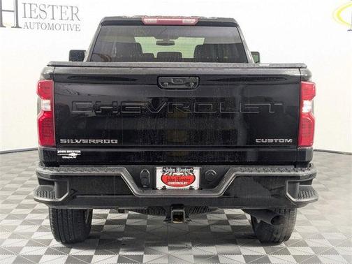 2022 Chevrolet Silverado 2500 Custom
