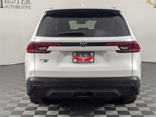 2024 Toyota Grand Highlander XLE