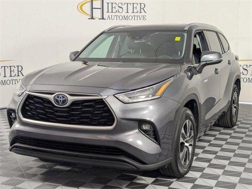 2021 Toyota Highlander Hybrid XLE