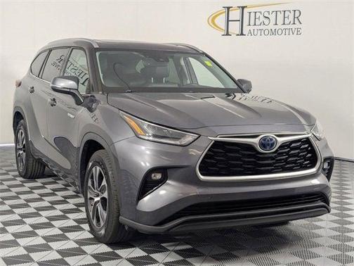 2021 Toyota Highlander Hybrid XLE