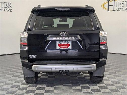 2024 Toyota 4Runner TRD Off Road