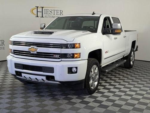 Summit White 2019 Chevrolet Silverado 2500 LTZ