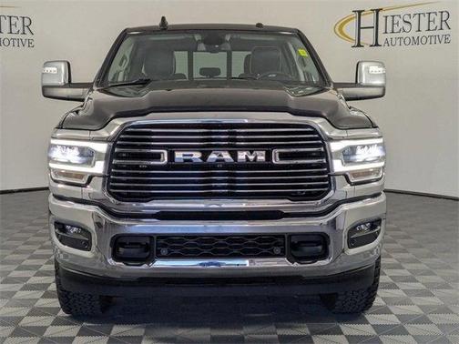 2023 RAM 2500 Laramie Crew Cab 4x4 6'4' Box