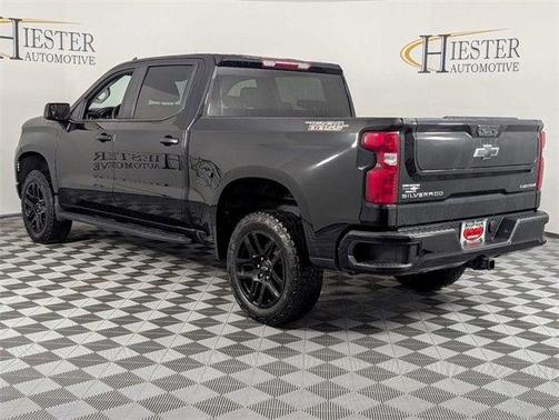 2022 Chevrolet Silverado 1500 Custom Trail Boss