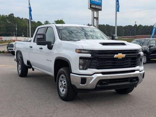 Summit White 2026 Chevrolet Silverado 2500 WT