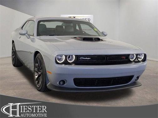 2022 Dodge Challenger R/T Scat Pack