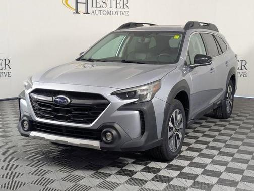 Ice Silver Metallic 2023 Subaru Outback Limited