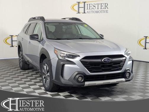 Ice Silver Metallic 2023 Subaru Outback Limited