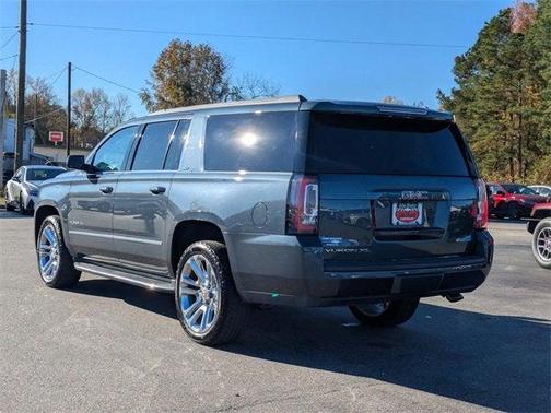 2020 GMC Yukon XL SLT