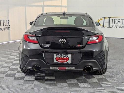 2025 Toyota GR86 Premium