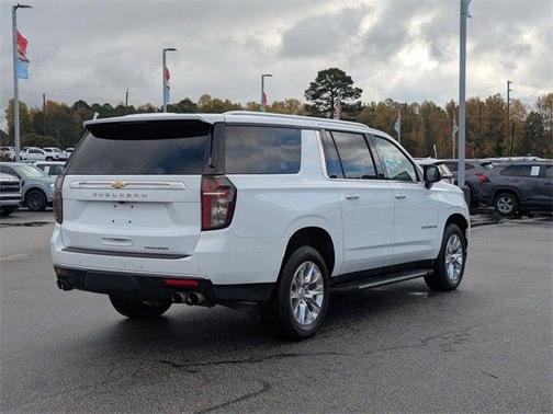 2023 Chevrolet Suburban Premier