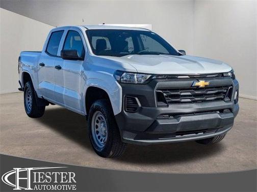 2024 Chevrolet Colorado WT